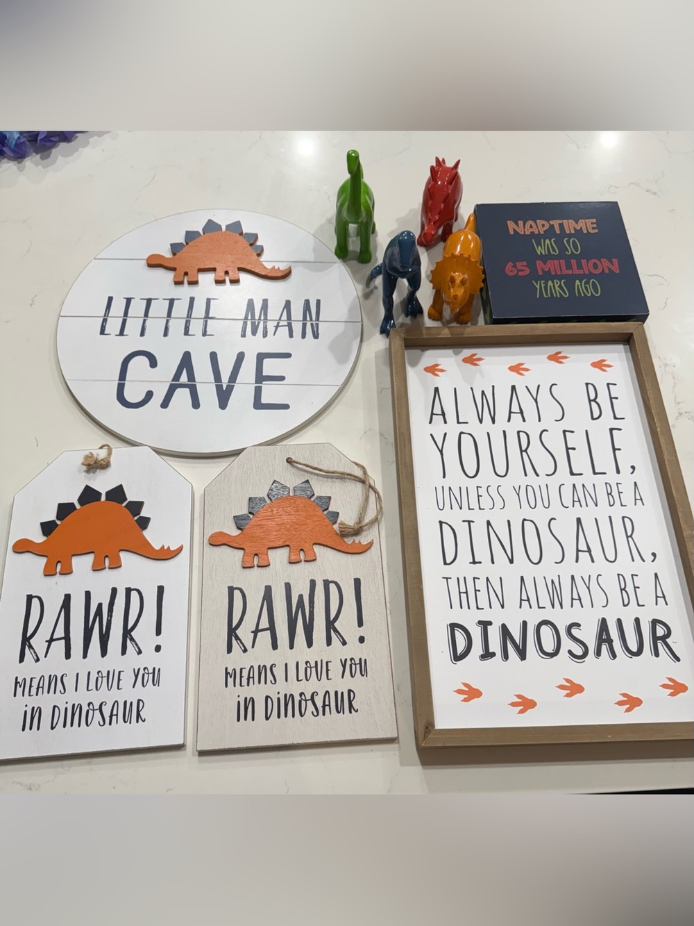Kids Decorative Dinosaur signs and figures-